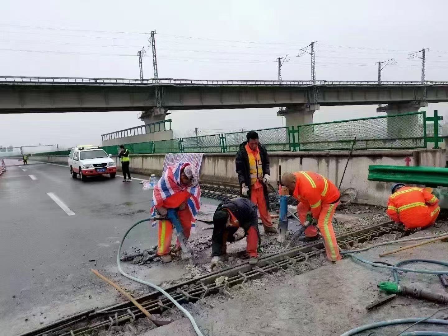 惠阳桥梁伸缩缝抢修料
